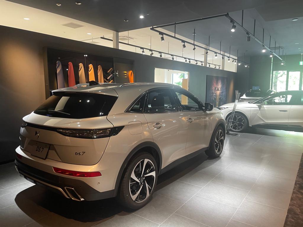 DS STORE 東京　現在の展示車